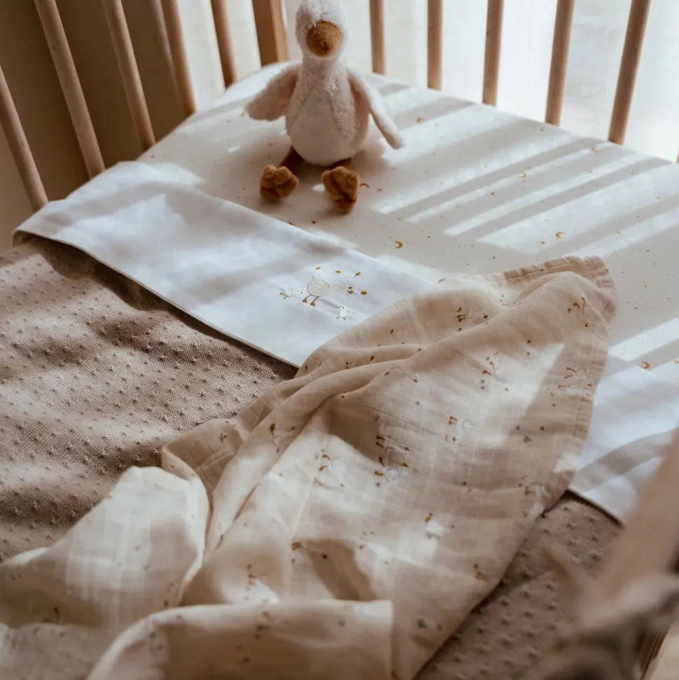 Gebreid ledikantdeken – Beige – Essentials