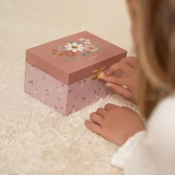 Juwelendoosje Evi met muziek